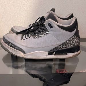Concrete grey Jordan 3’s